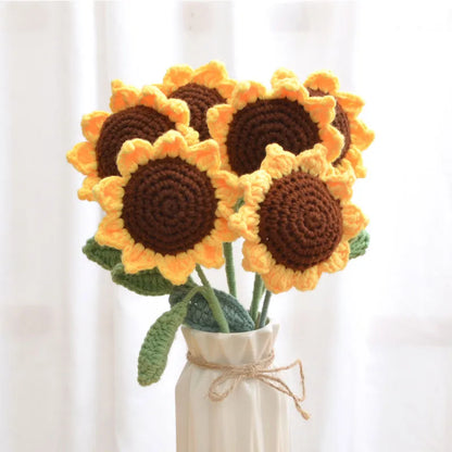 DIY Knitting Bouquet Rose Flower Bouquet Sunflower Hand-Knitted Fake Flowers Knit Flower Home Table Crochet Floral Bouquets